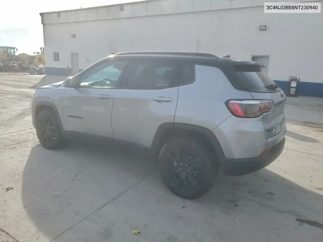 3C4NJDBB8NT230940 2022 Jeep Compass Latitude