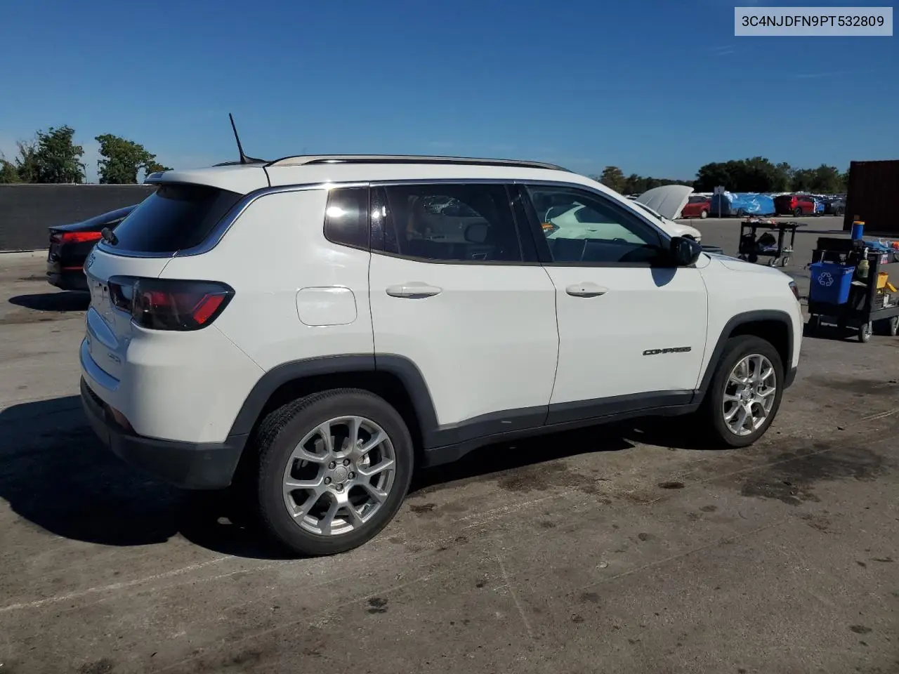 3C4NJDFN9PT532809 2023 Jeep Compass Latitude Lux