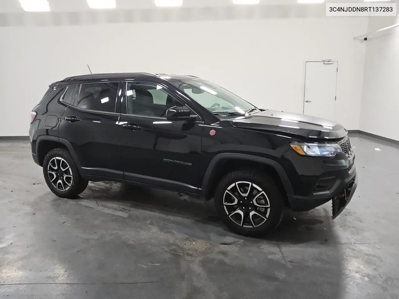 3C4NJDDN8RT137283 2024 Jeep Compass Trailhawk