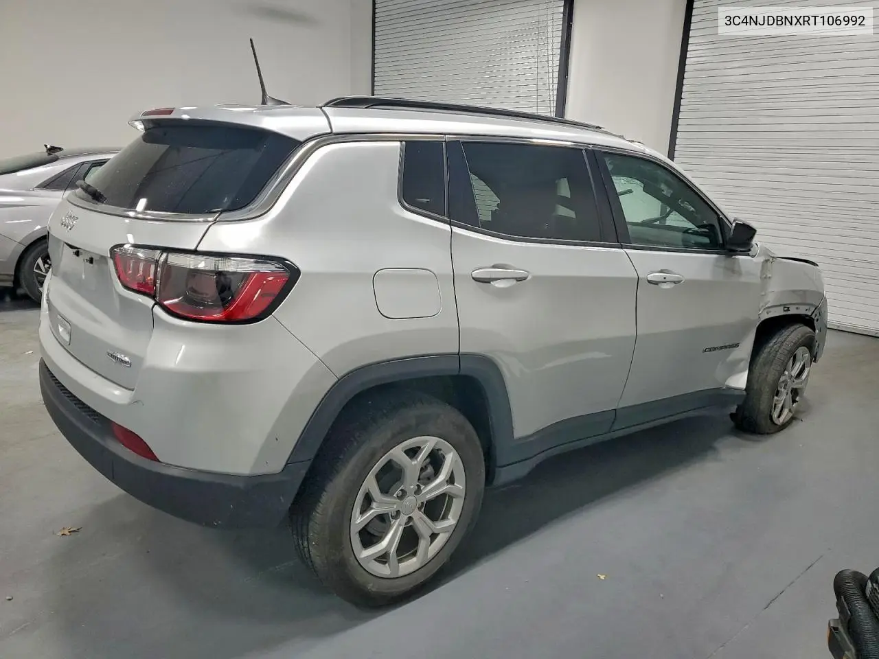 3C4NJDBNXRT106992 2024 Jeep Compass Latitude