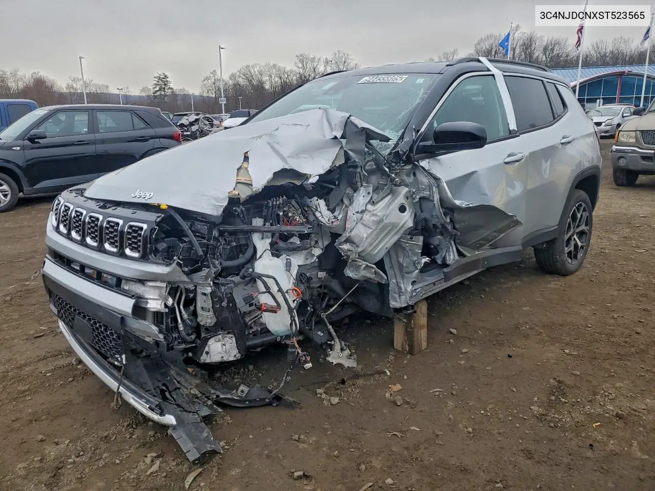 3C4NJDCNXST523565 2025 Jeep Compass Limited