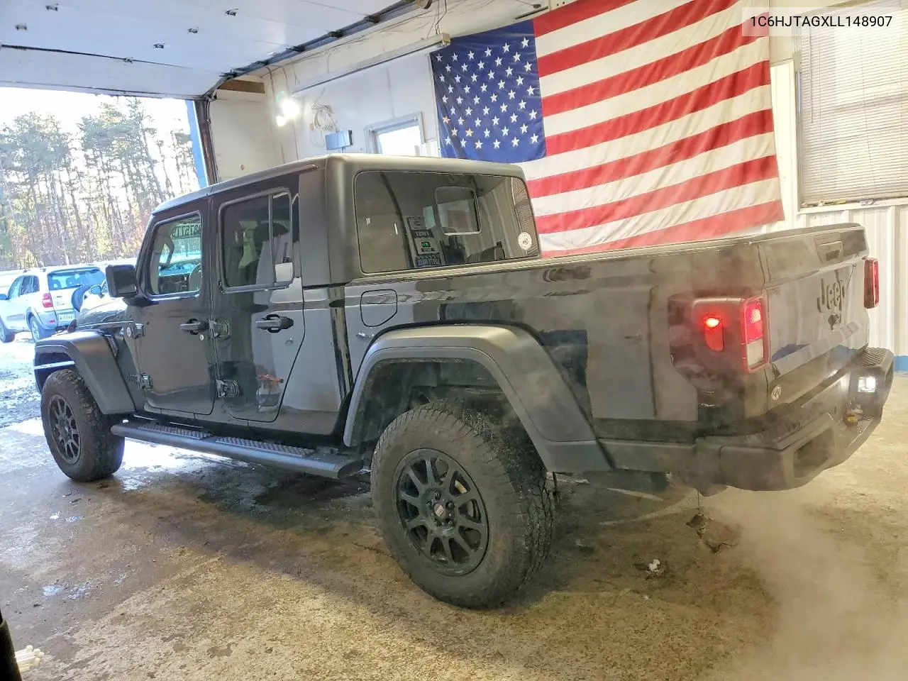1C6HJTAGXLL148907 2020 Jeep Gladiator Sport