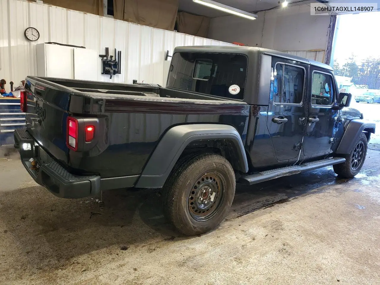 1C6HJTAGXLL148907 2020 Jeep Gladiator Sport