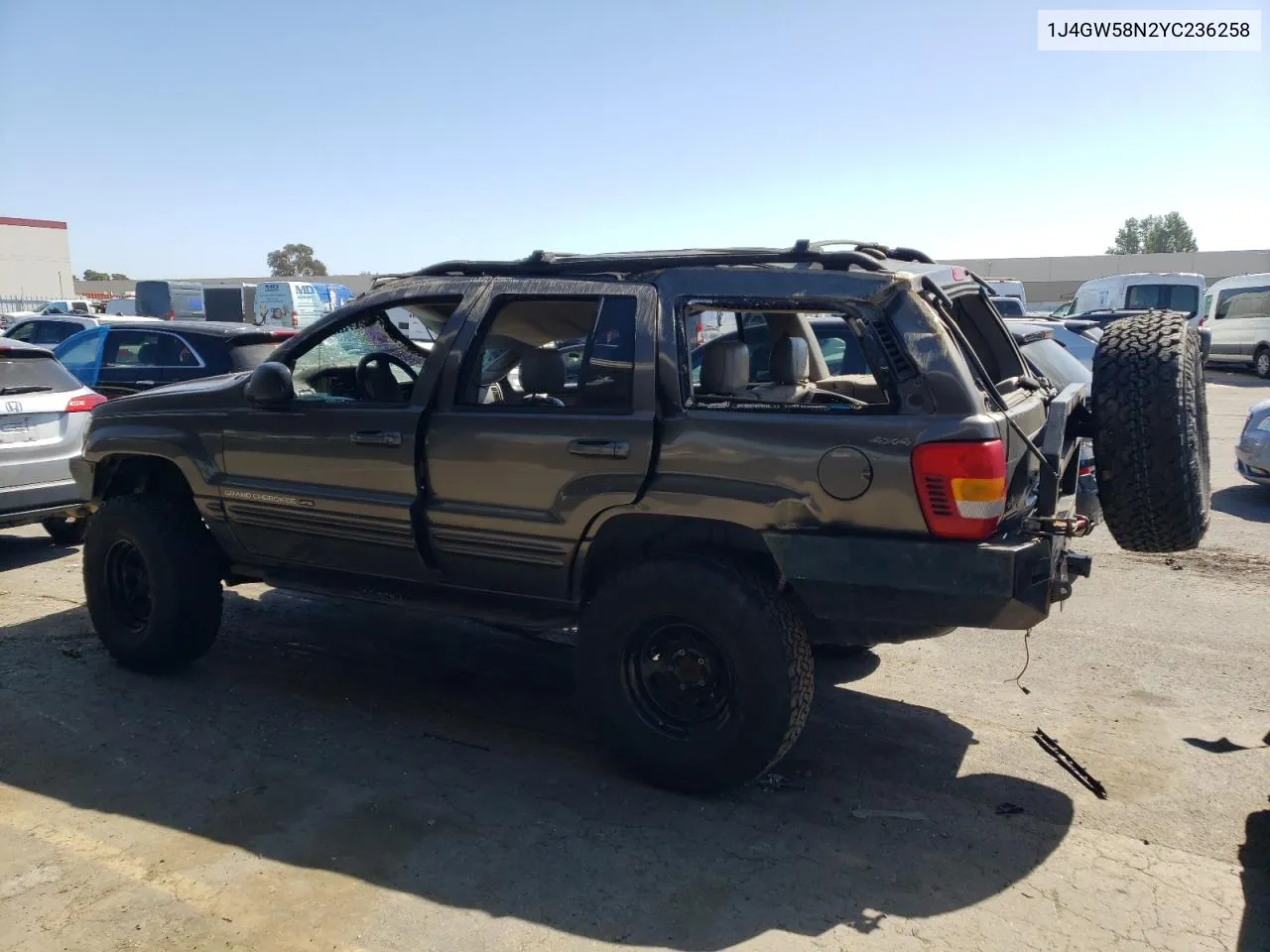 2000 Jeep Grand Cherokee Limited VIN: 1J4GW58N2YC236258 Lot: 57094334