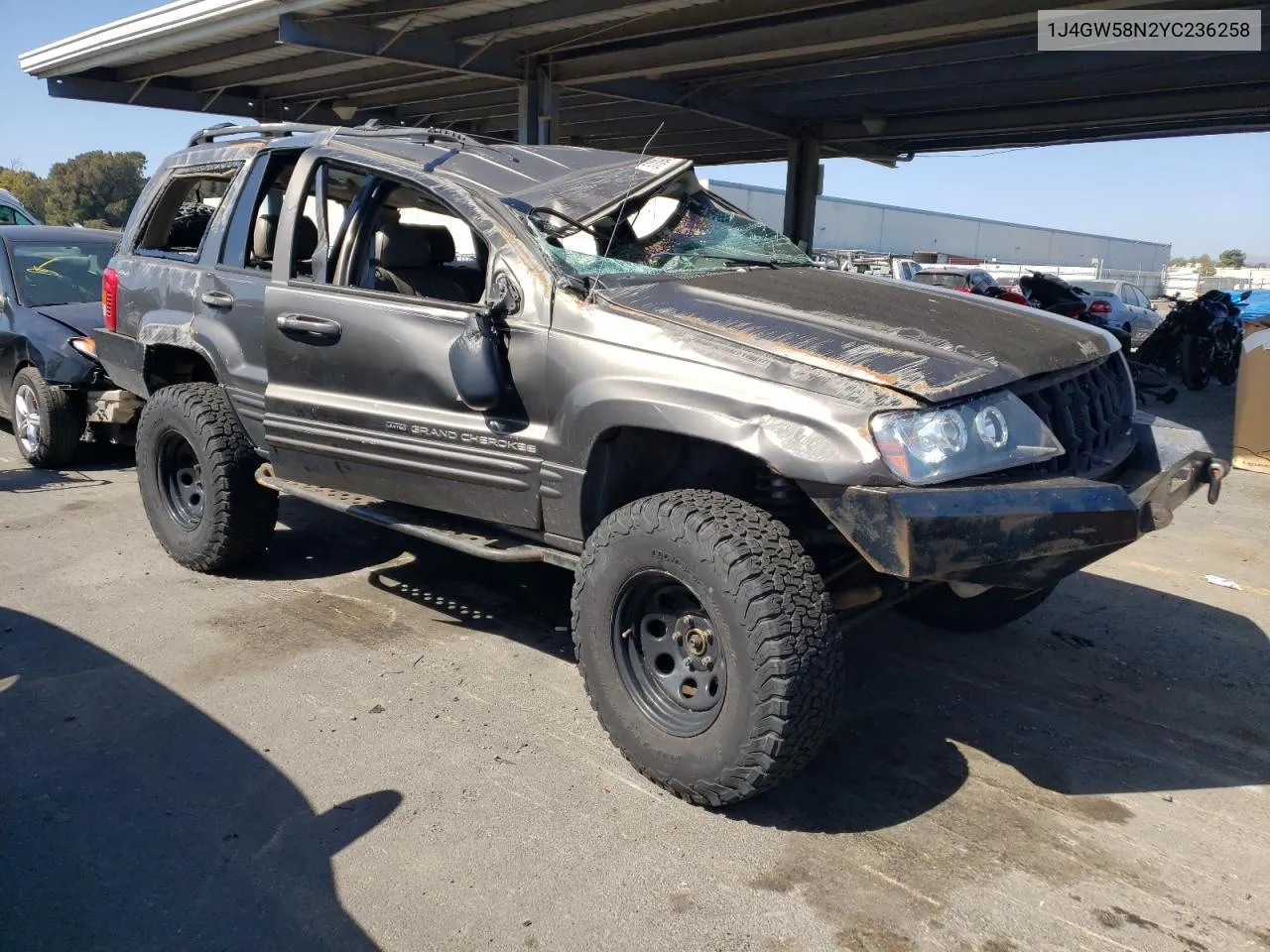 2000 Jeep Grand Cherokee Limited VIN: 1J4GW58N2YC236258 Lot: 57094334