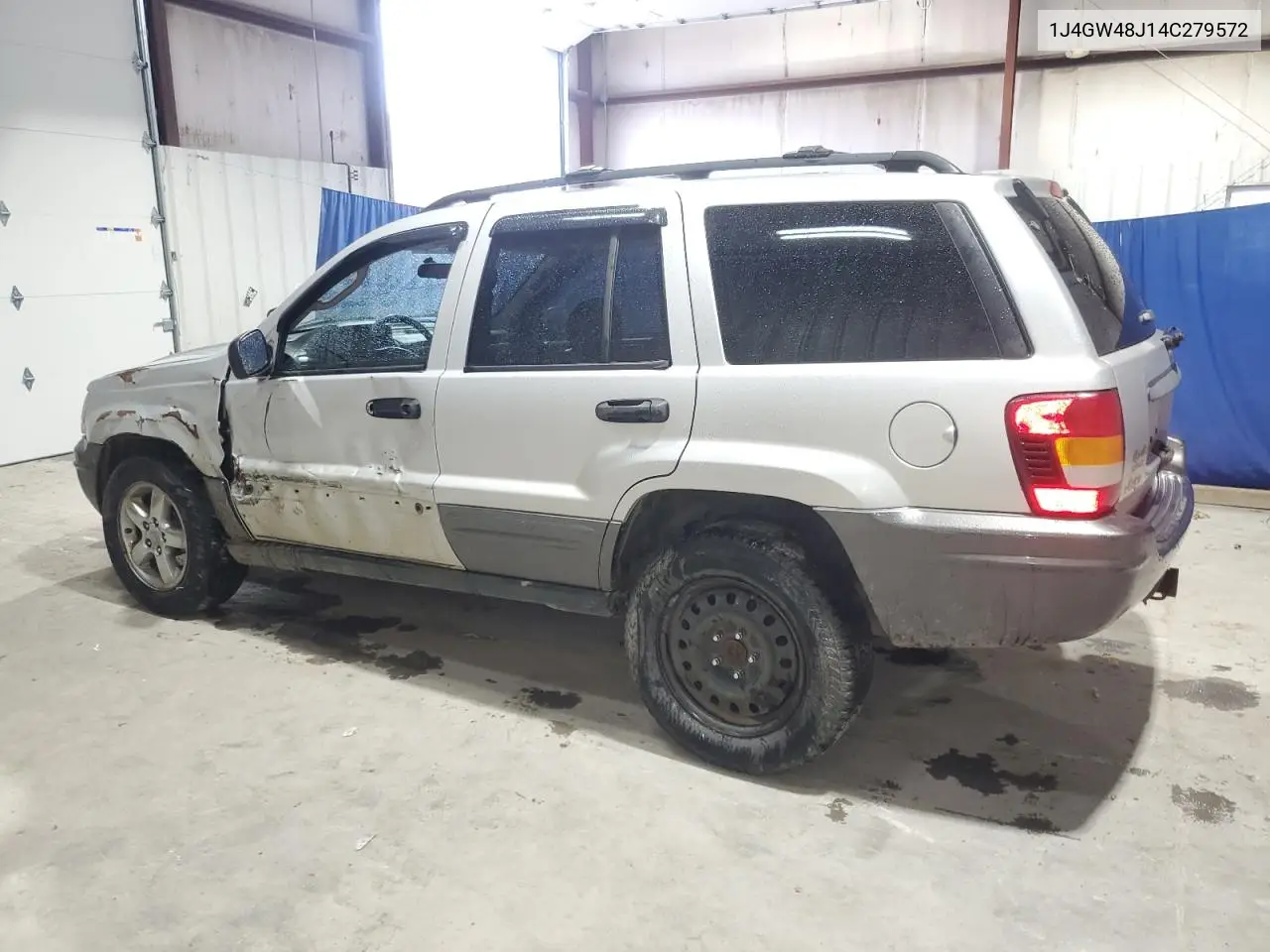1J4GW48J14C279572 2004 Jeep Grand Cherokee Laredo