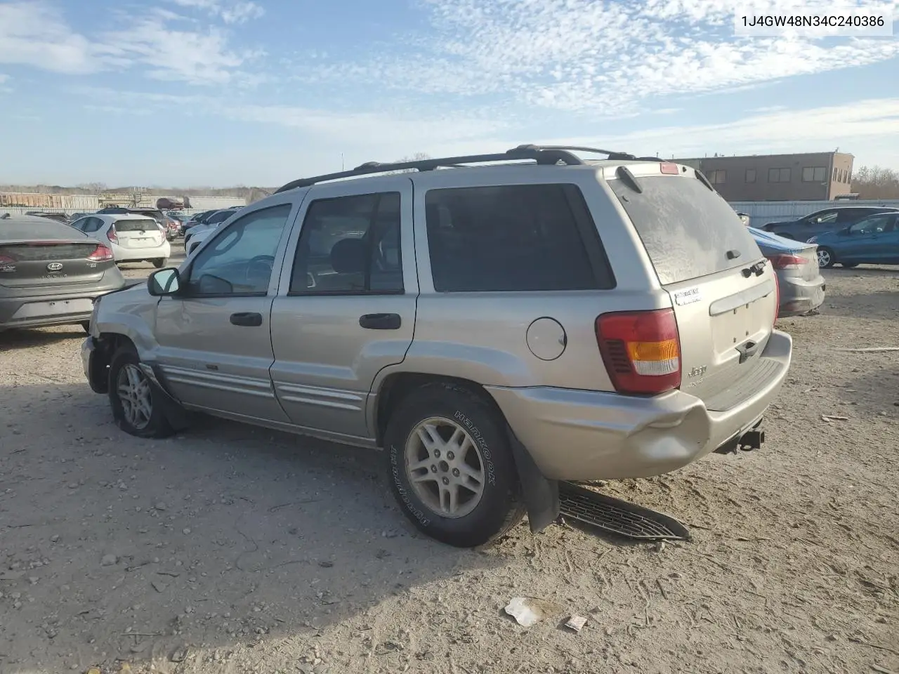 1J4GW48N34C240386 2004 Jeep Grand Cherokee Laredo