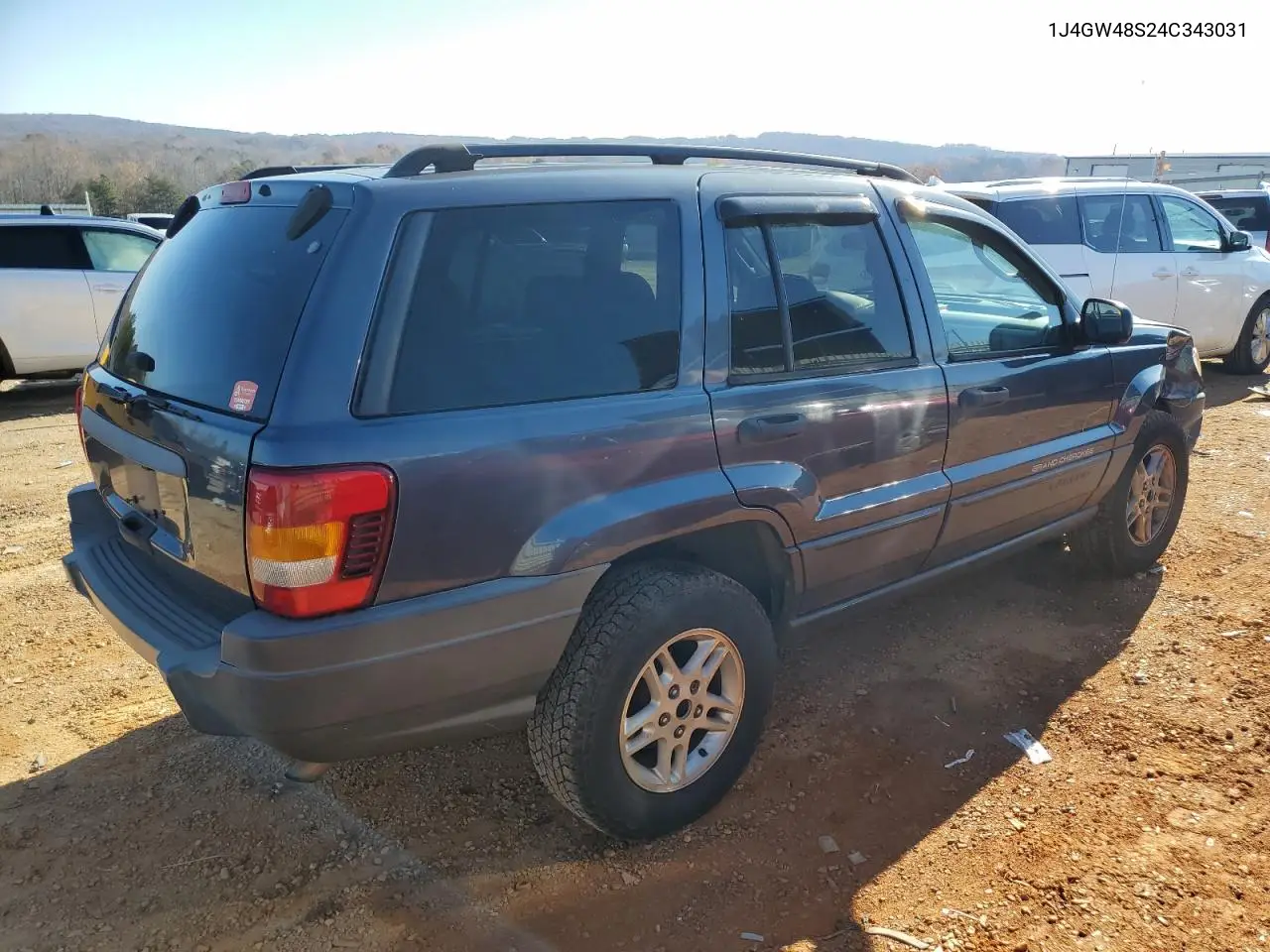 1J4GW48S24C343031 2004 Jeep Grand Cherokee Laredo