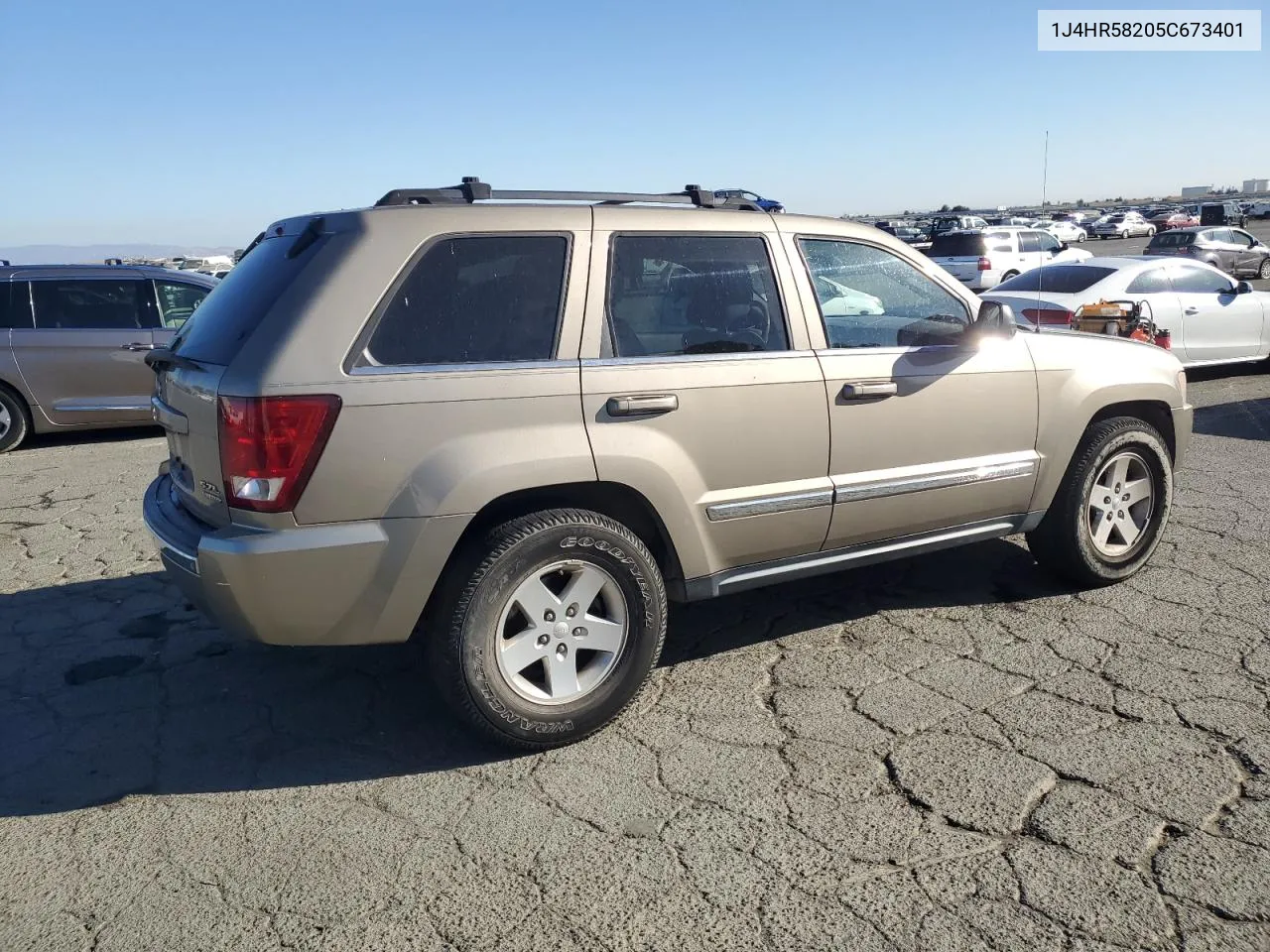 1J4HR58205C673401 2005 Jeep Grand Cherokee Limited