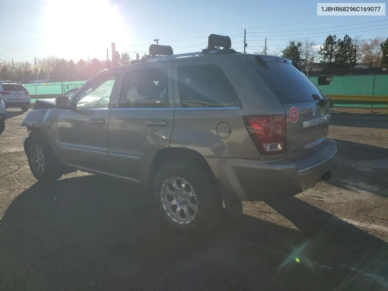 1J8HR68296C169077 2006 Jeep Grand Cherokee Overland