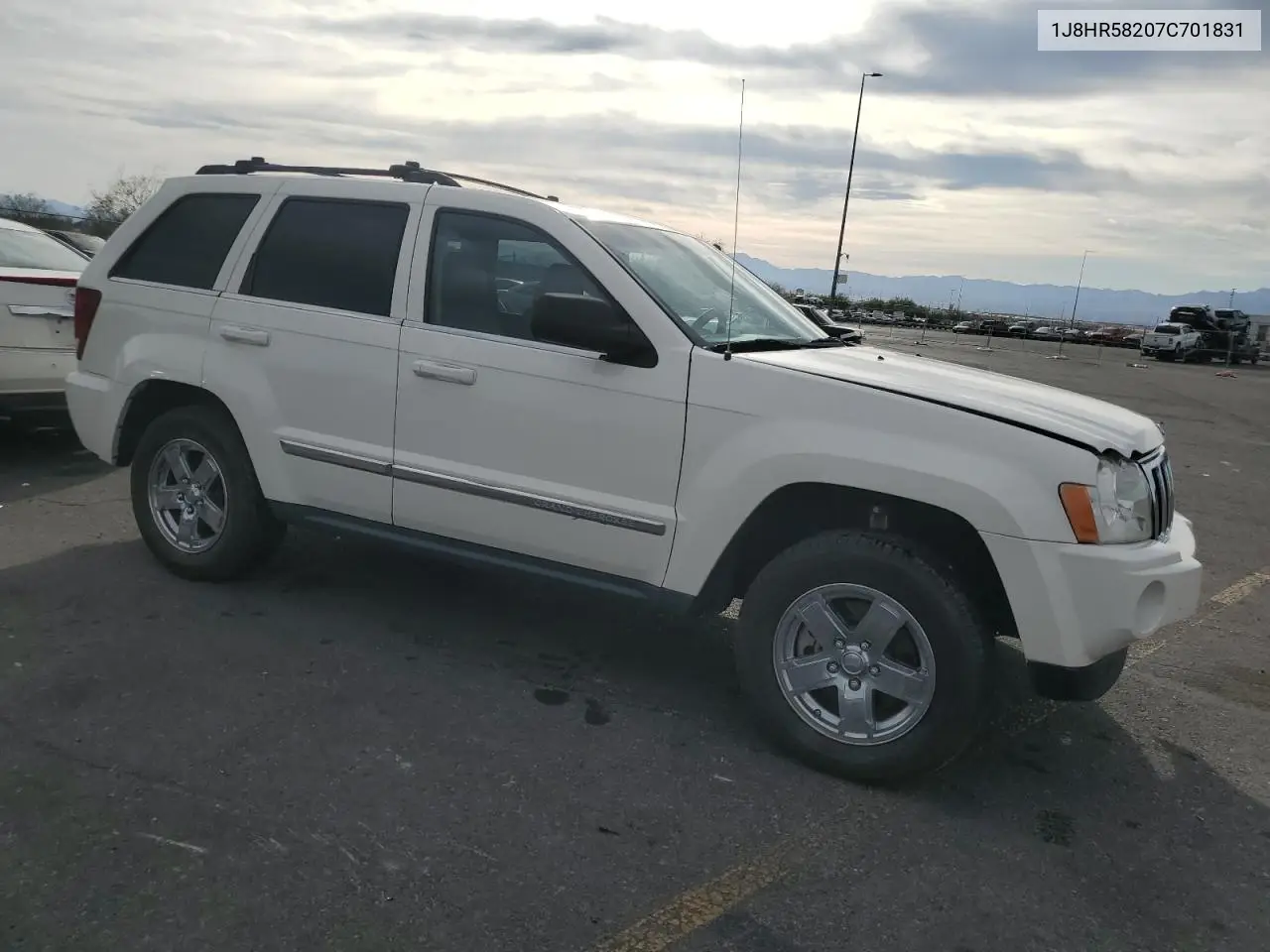 1J8HR58207C701831 2007 Jeep Grand Cherokee Limited