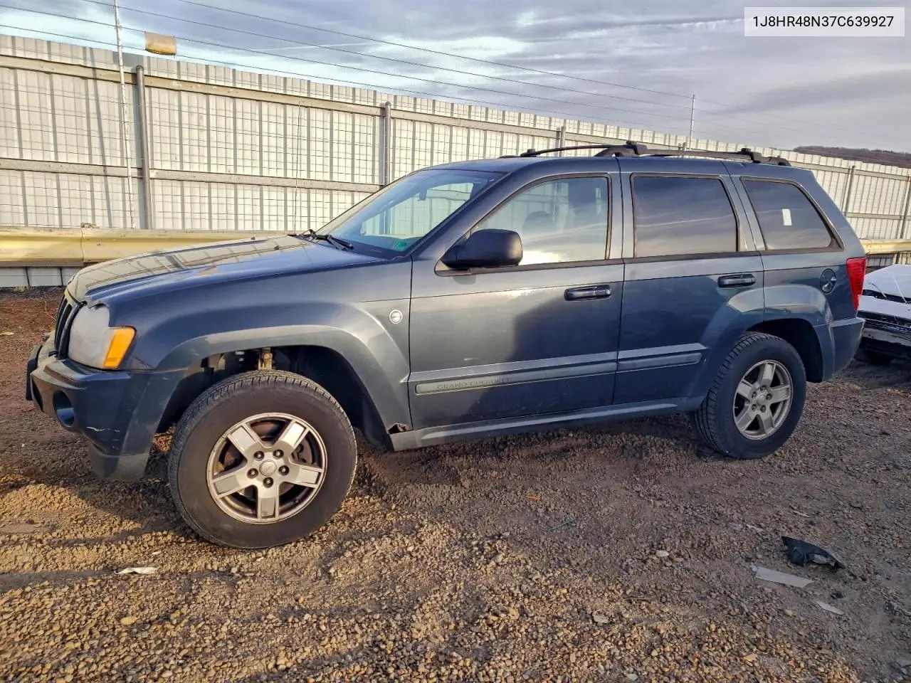 1J8HR48N37C639927 2007 Jeep Grand Cherokee Laredo