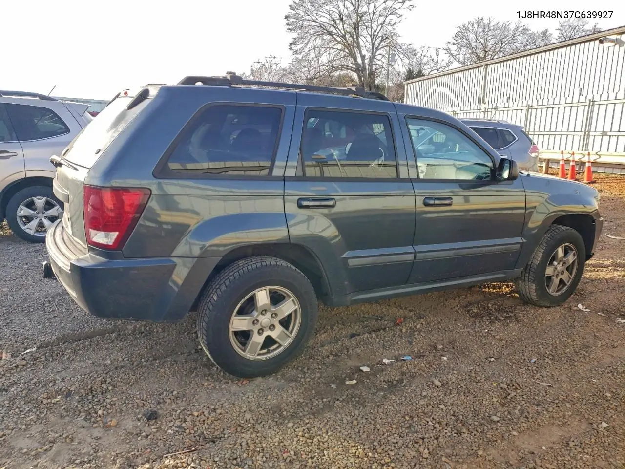 1J8HR48N37C639927 2007 Jeep Grand Cherokee Laredo