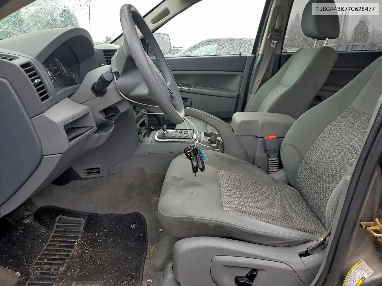 1J8GR48K77C628477 2007 Jeep Grand Cherokee Laredo