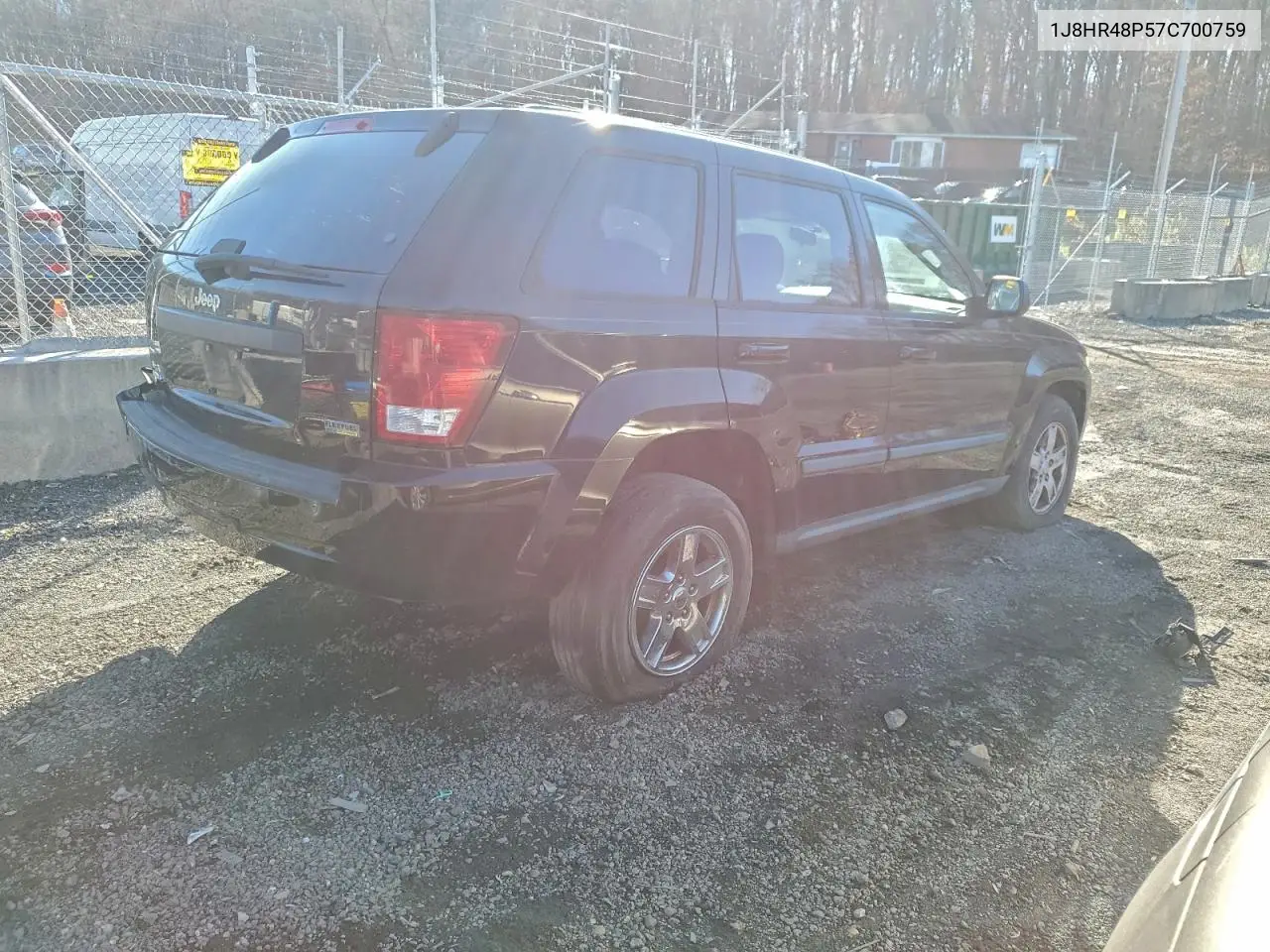 1J8HR48P57C700759 2007 Jeep Grand Cherokee Laredo