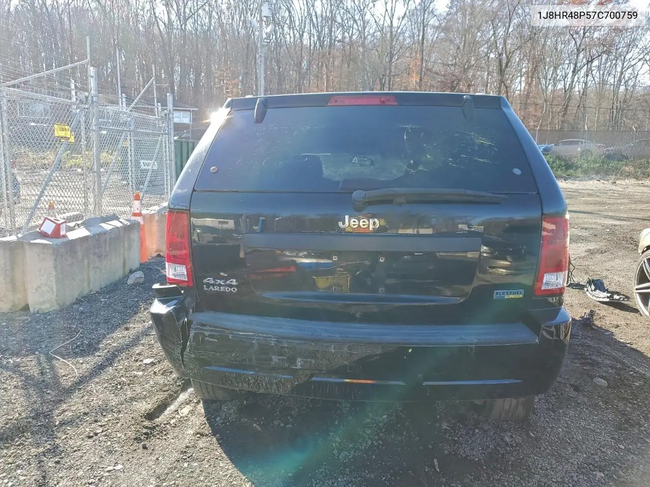 1J8HR48P57C700759 2007 Jeep Grand Cherokee Laredo