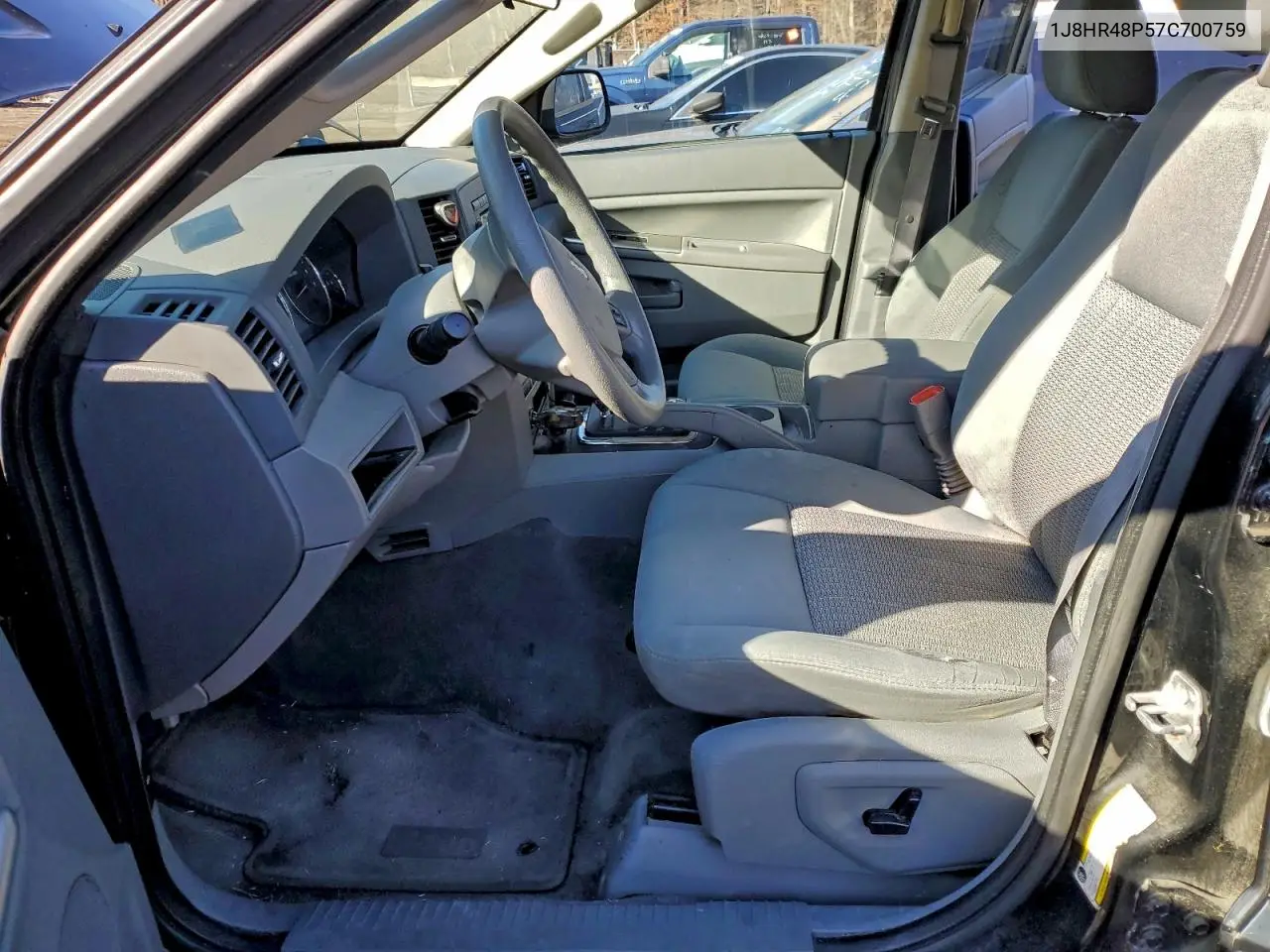 1J8HR48P57C700759 2007 Jeep Grand Cherokee Laredo