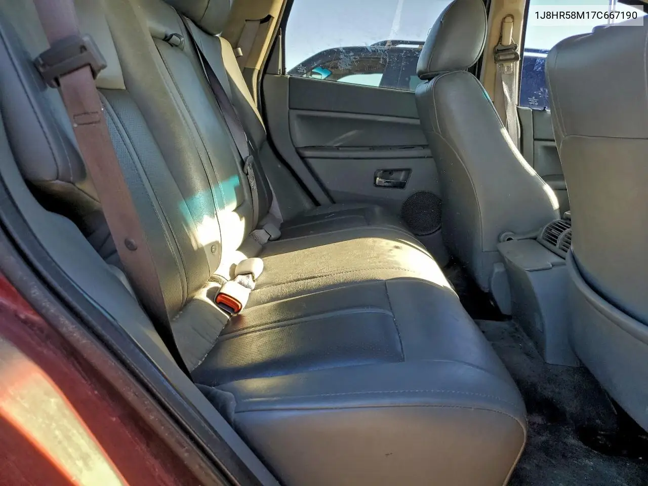 1J8HR58M17C667190 2007 Jeep Grand Cherokee Limited
