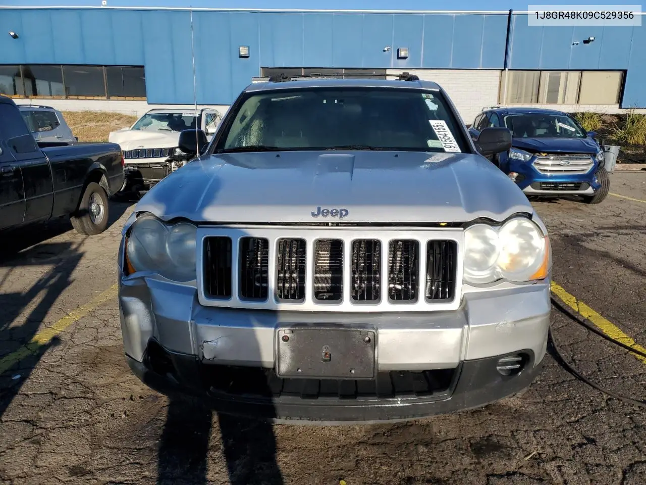 1J8GR48K09C529356 2009 Jeep Grand Cherokee Laredo