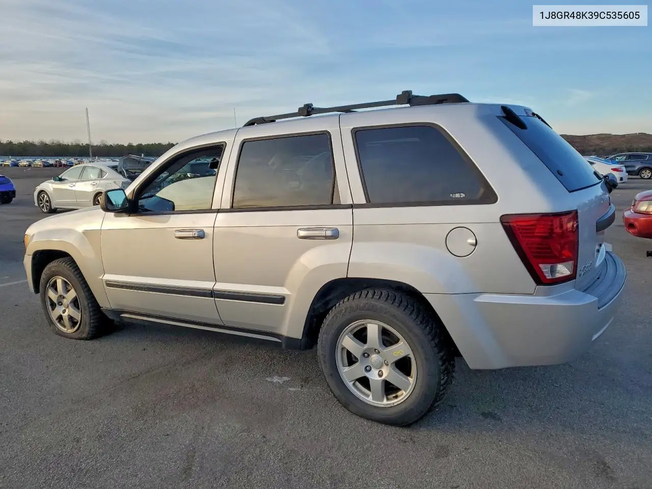 1J8GR48K39C535605 2009 Jeep Grand Cherokee Laredo