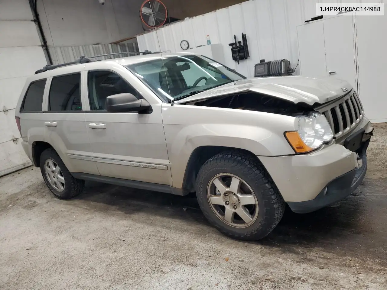 1J4PR4GK8AC144988 2010 Jeep Grand Cherokee Laredo