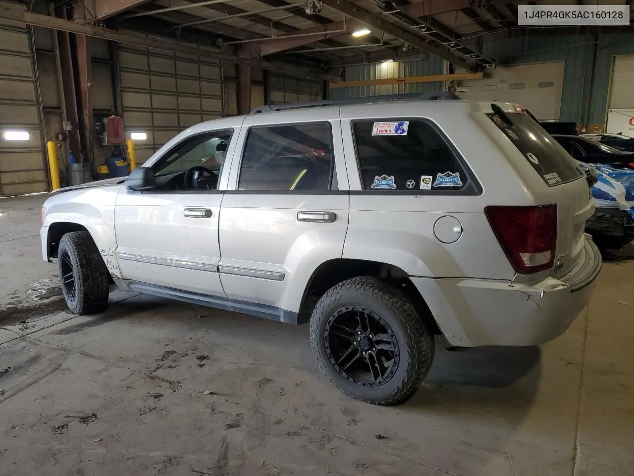 1J4PR4GK5AC160128 2010 Jeep Grand Cherokee Laredo