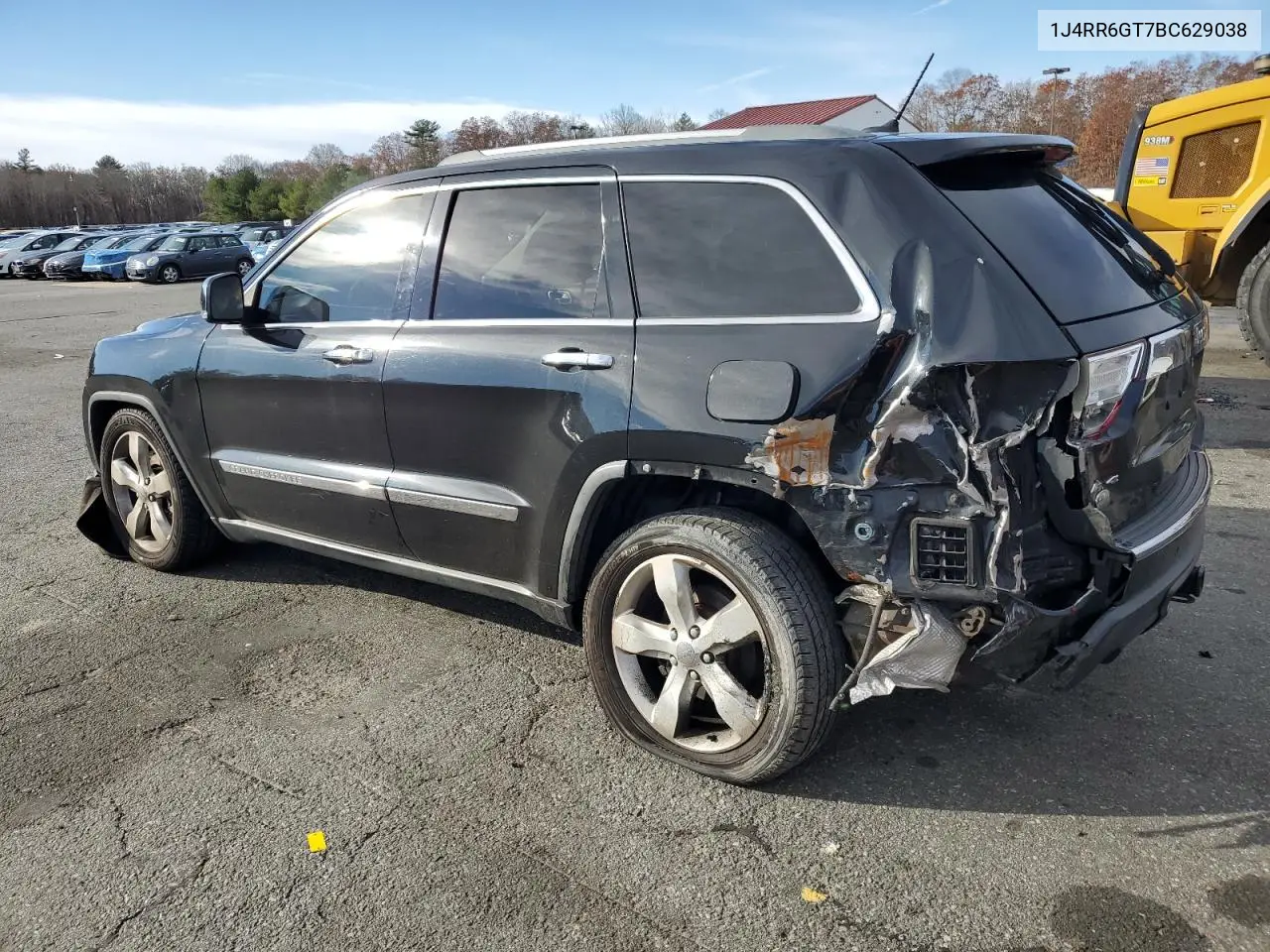 1J4RR6GT7BC629038 2011 Jeep Grand Cherokee Overland
