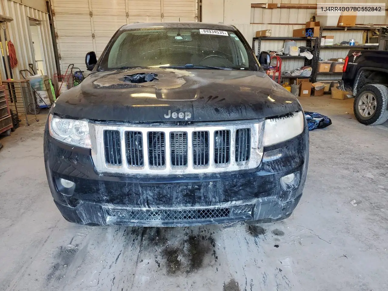 1J4RR4GG7BC552842 2011 Jeep Grand Cherokee Laredo