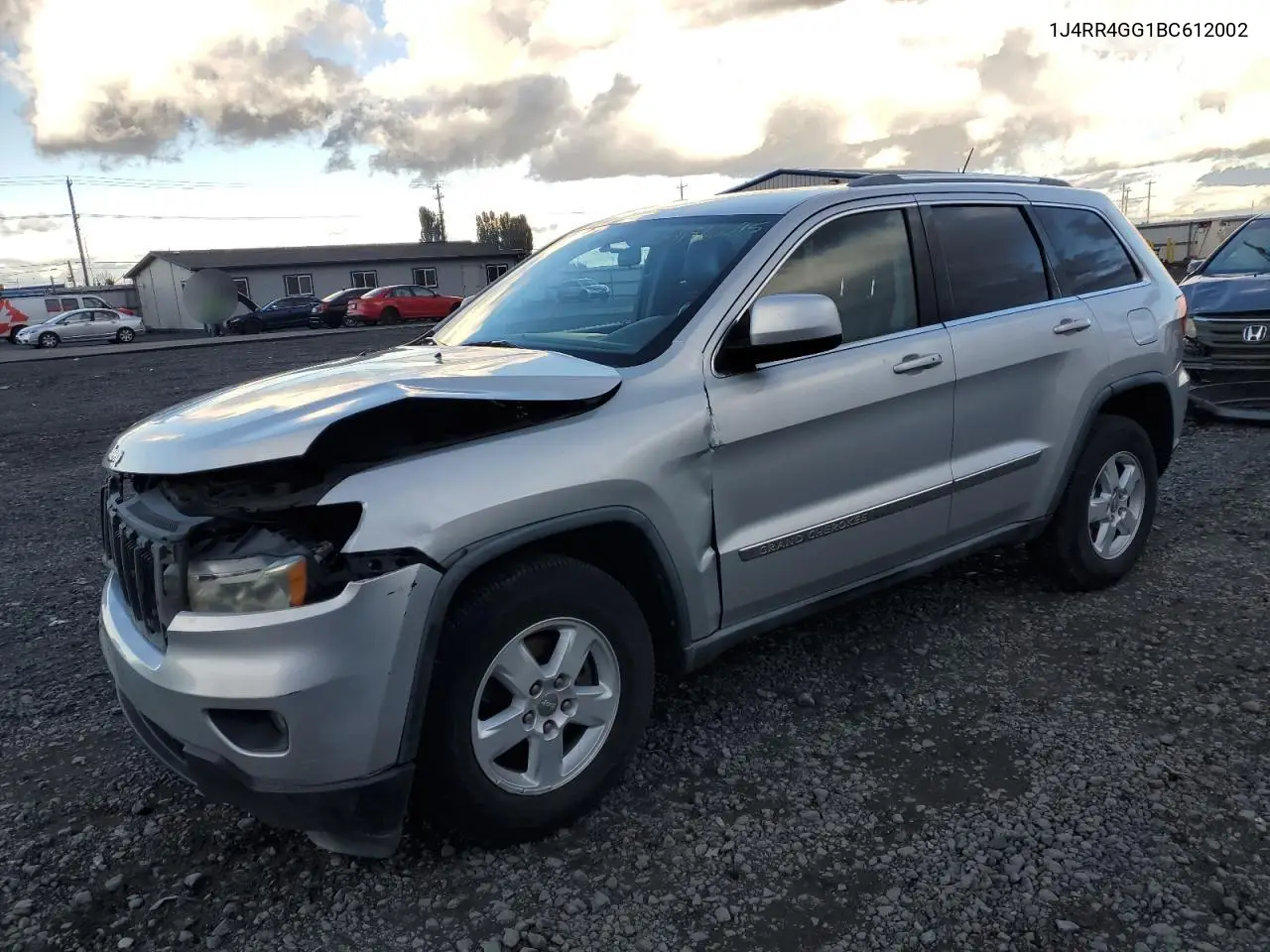 1J4RR4GG1BC612002 2011 Jeep Grand Cherokee Laredo
