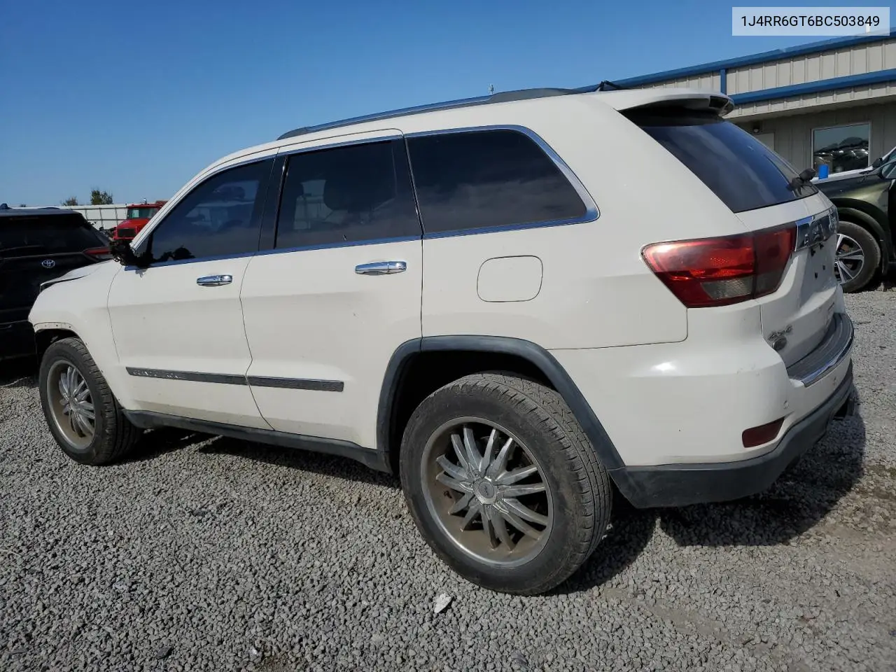 1J4RR6GT6BC503849 2011 Jeep Grand Cherokee Overland