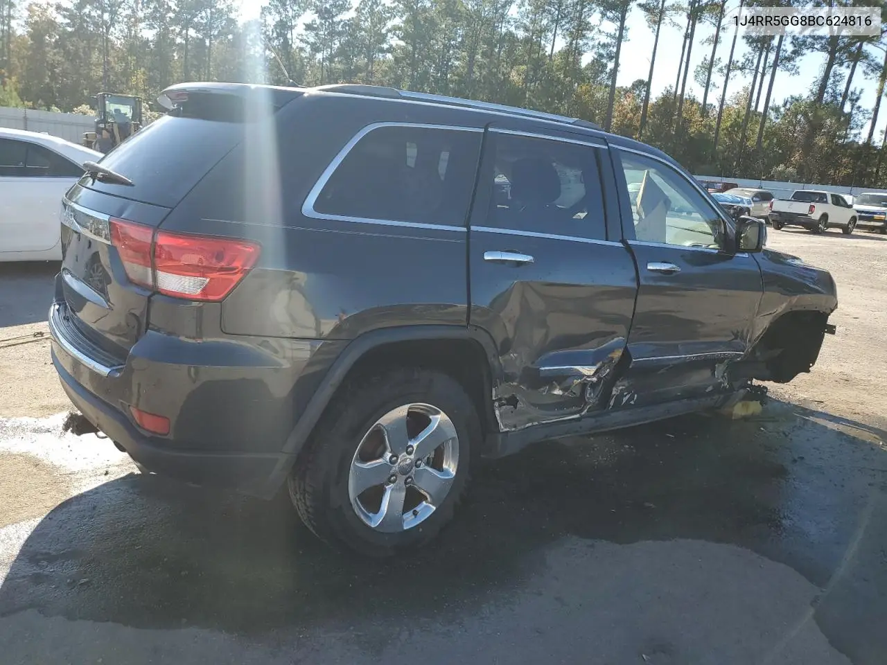 1J4RR5GG8BC624816 2011 Jeep Grand Cherokee Limited