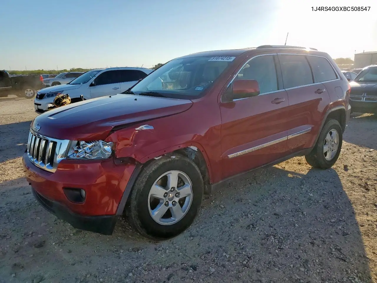 1J4RS4GGXBC508547 2011 Jeep Grand Cherokee Laredo