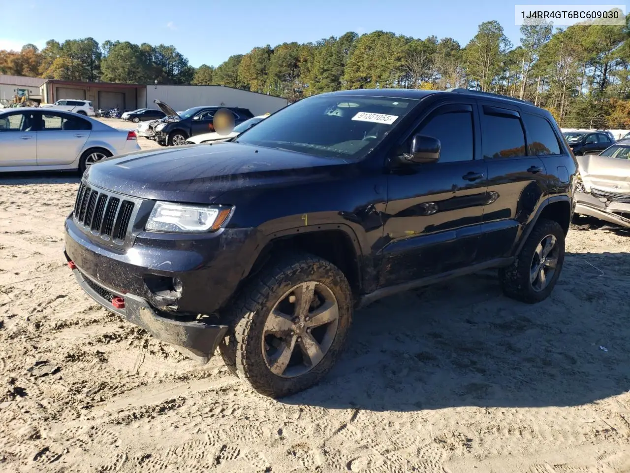1J4RR4GT6BC609030 2011 Jeep Grand Cherokee Laredo