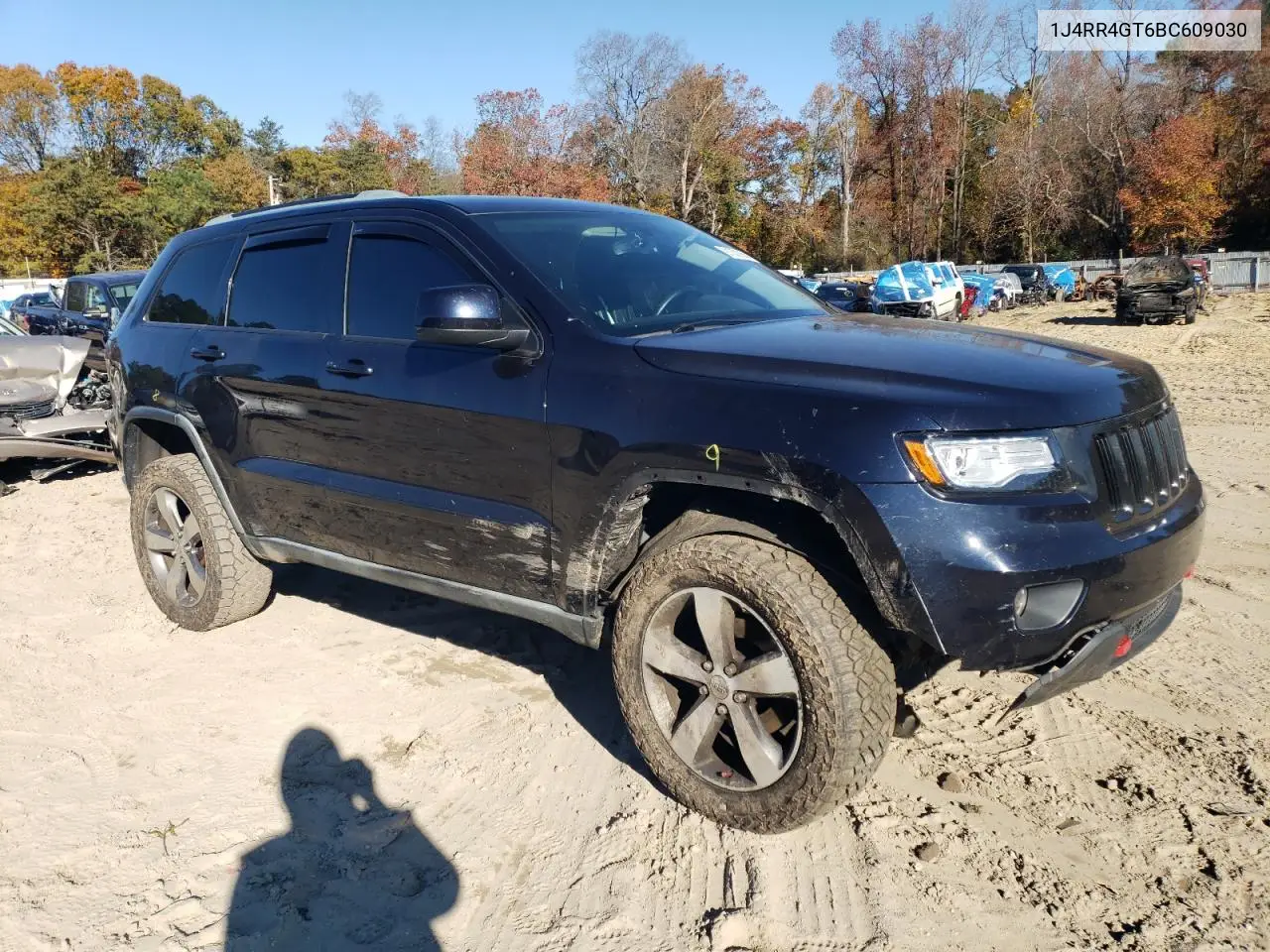 1J4RR4GT6BC609030 2011 Jeep Grand Cherokee Laredo