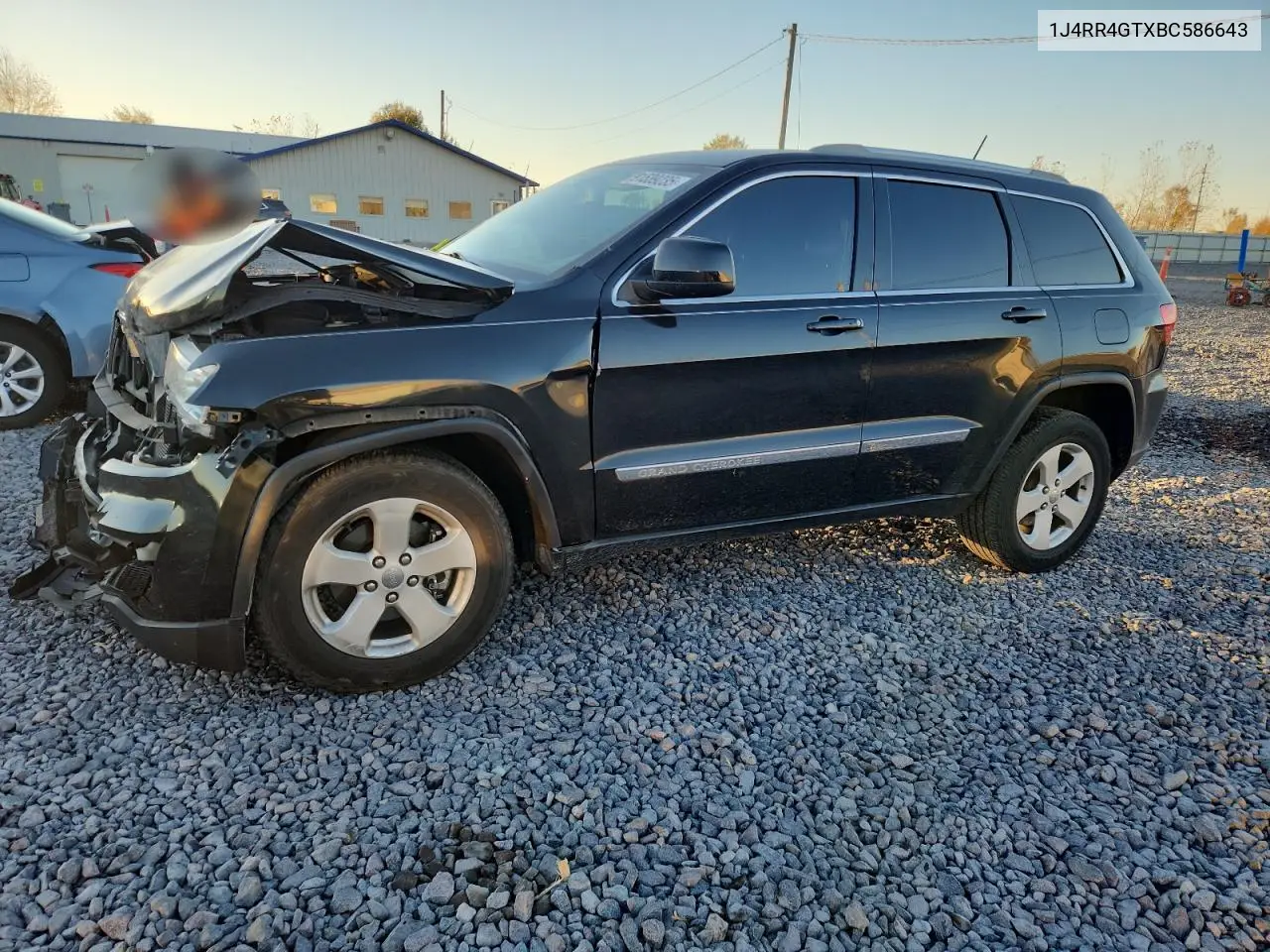 1J4RR4GTXBC586643 2011 Jeep Grand Cherokee Laredo