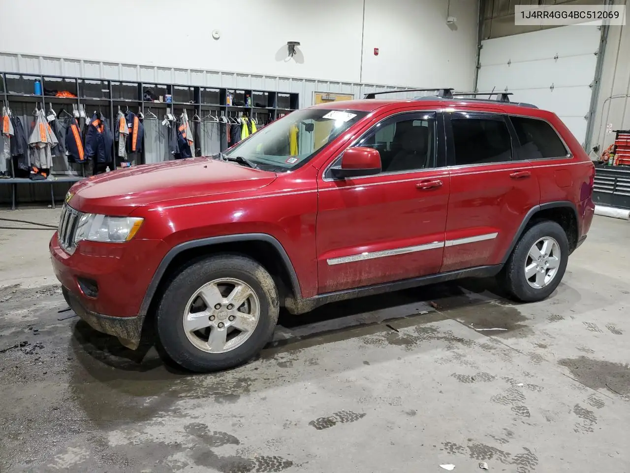 1J4RR4GG4BC512069 2011 Jeep Grand Cherokee Laredo