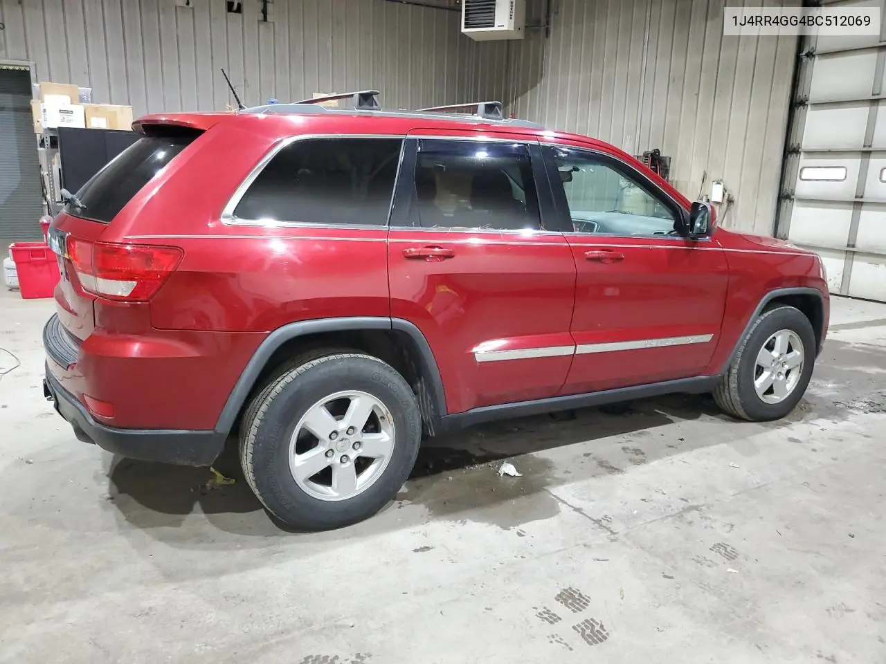 1J4RR4GG4BC512069 2011 Jeep Grand Cherokee Laredo