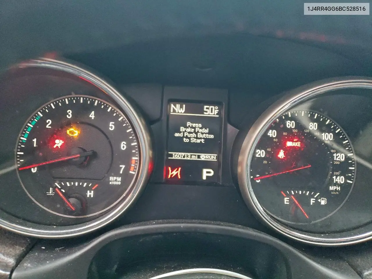 1J4RR4GG6BC528516 2011 Jeep Grand Cherokee Laredo
