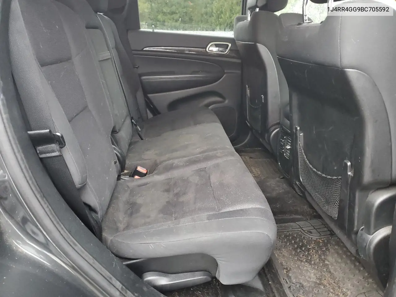 1J4RR4GG9BC705592 2011 Jeep Grand Cherokee Laredo