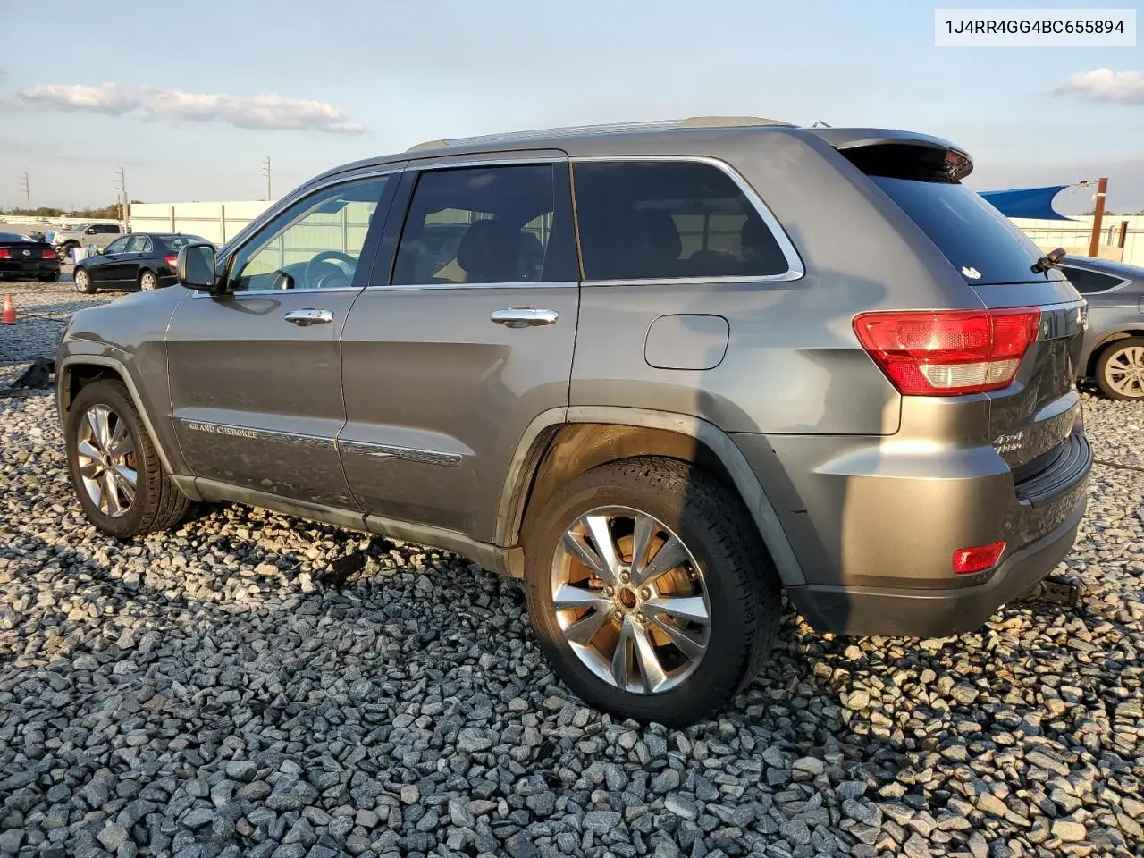 1J4RR4GG4BC655894 2011 Jeep Grand Cherokee Laredo