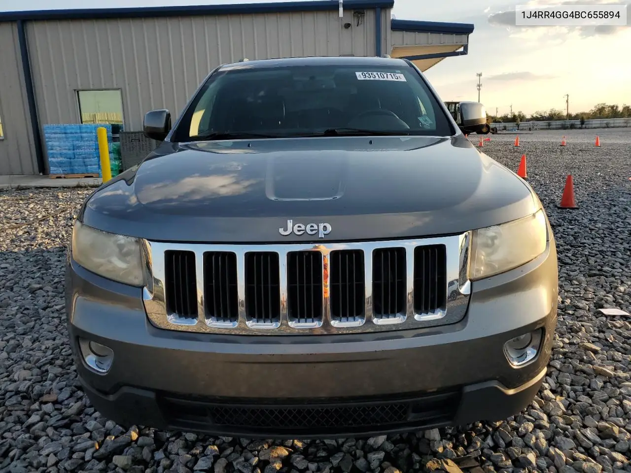 1J4RR4GG4BC655894 2011 Jeep Grand Cherokee Laredo