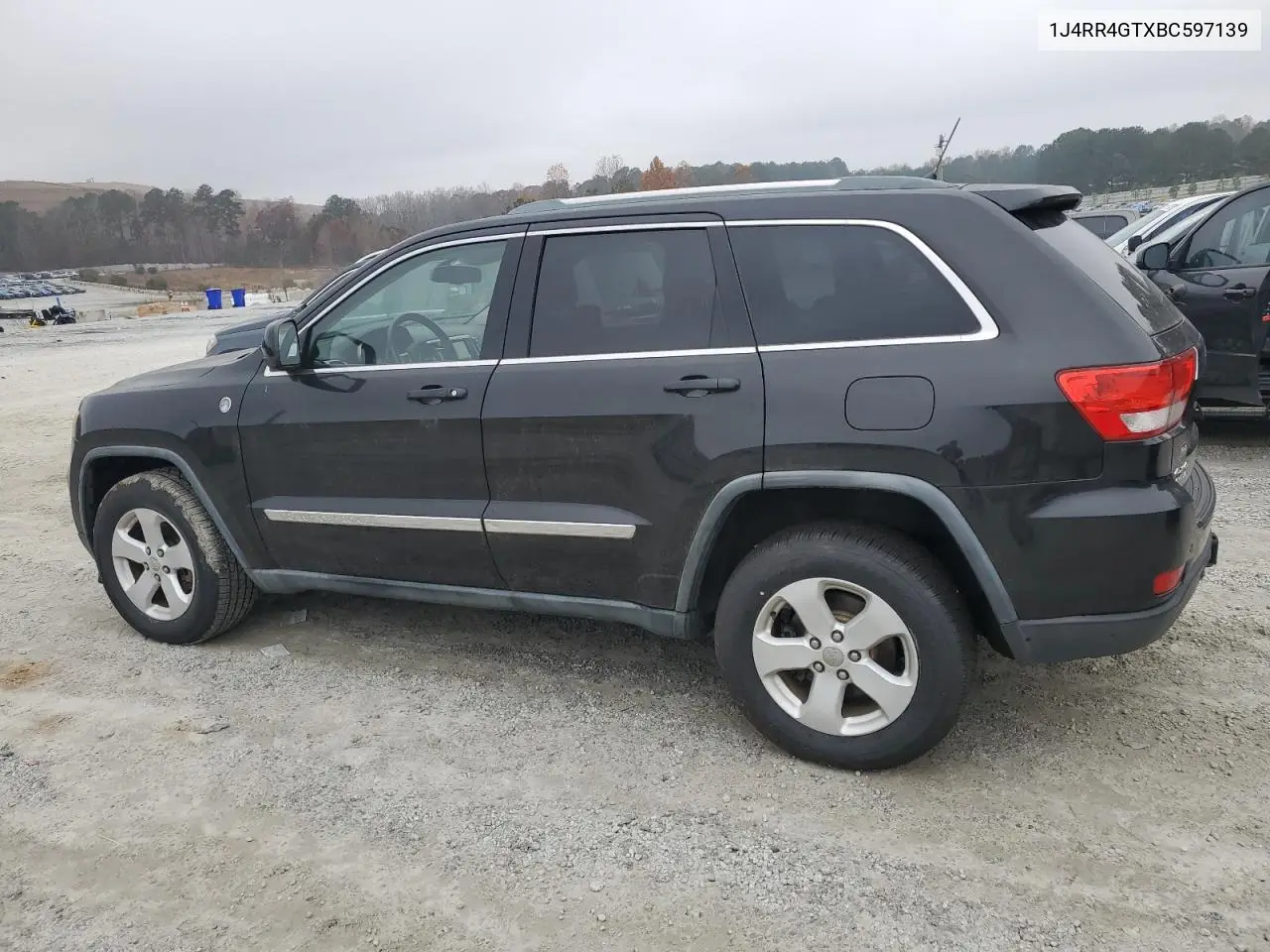 1J4RR4GTXBC597139 2011 Jeep Grand Cherokee Laredo