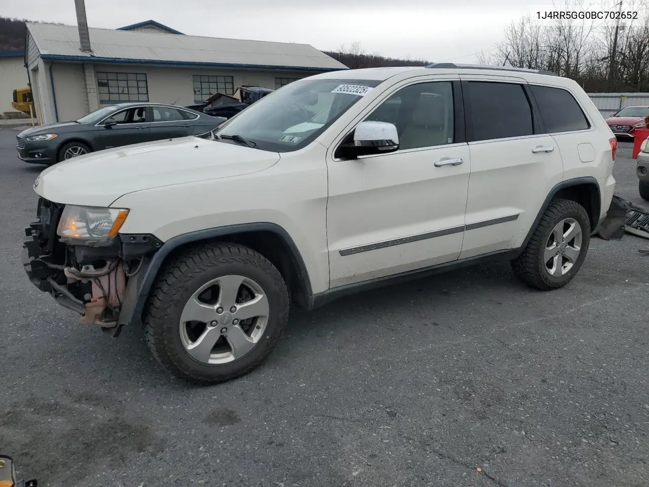 1J4RR5GG0BC702652 2011 Jeep Grand Cherokee Limited