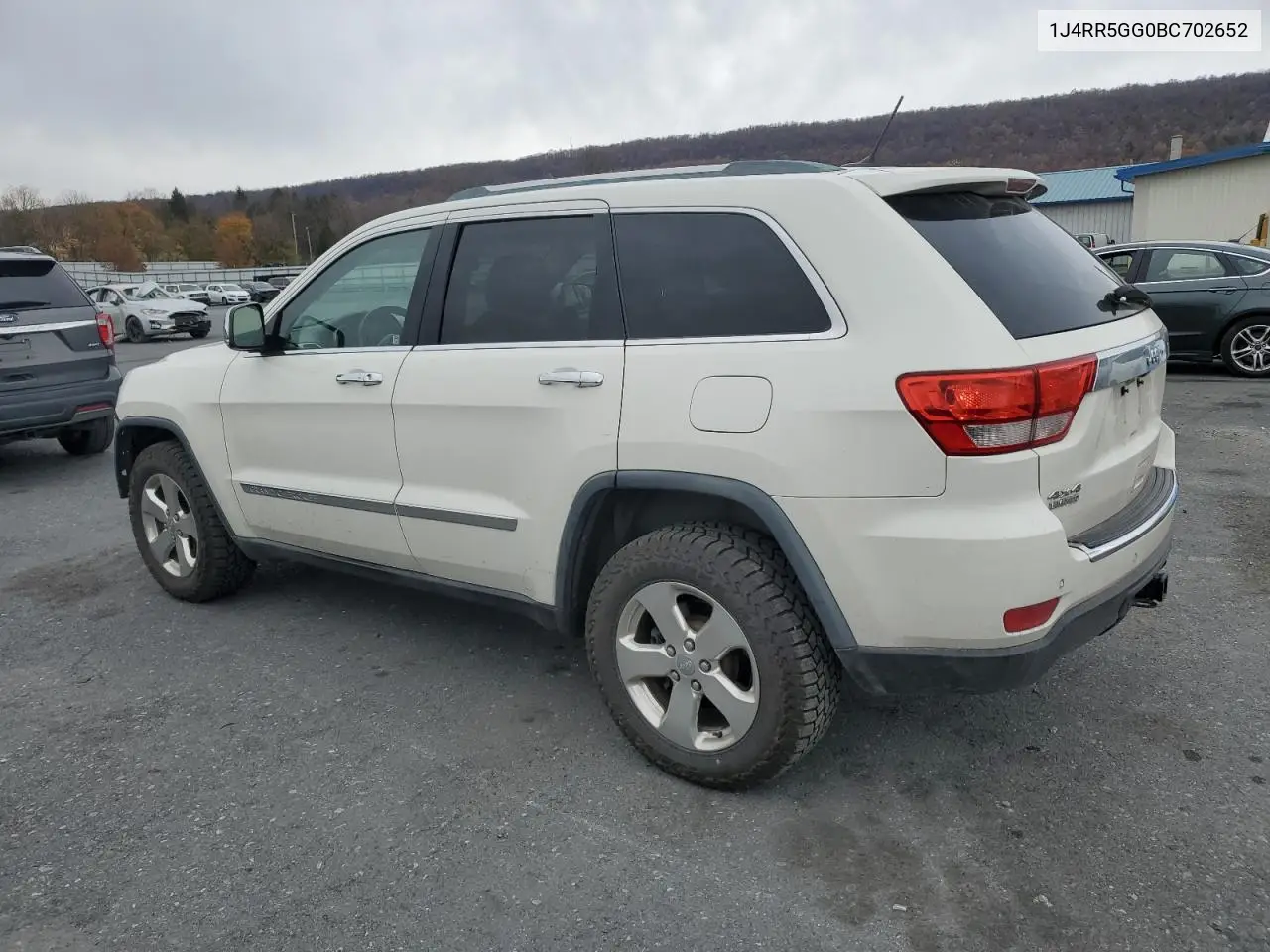 1J4RR5GG0BC702652 2011 Jeep Grand Cherokee Limited