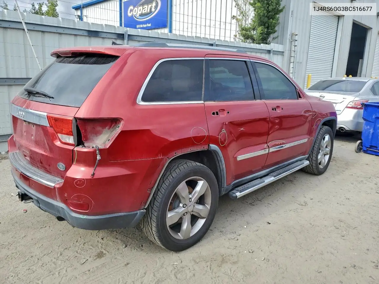 1J4RS6GG3BC516677 2011 Jeep Grand Cherokee Overland