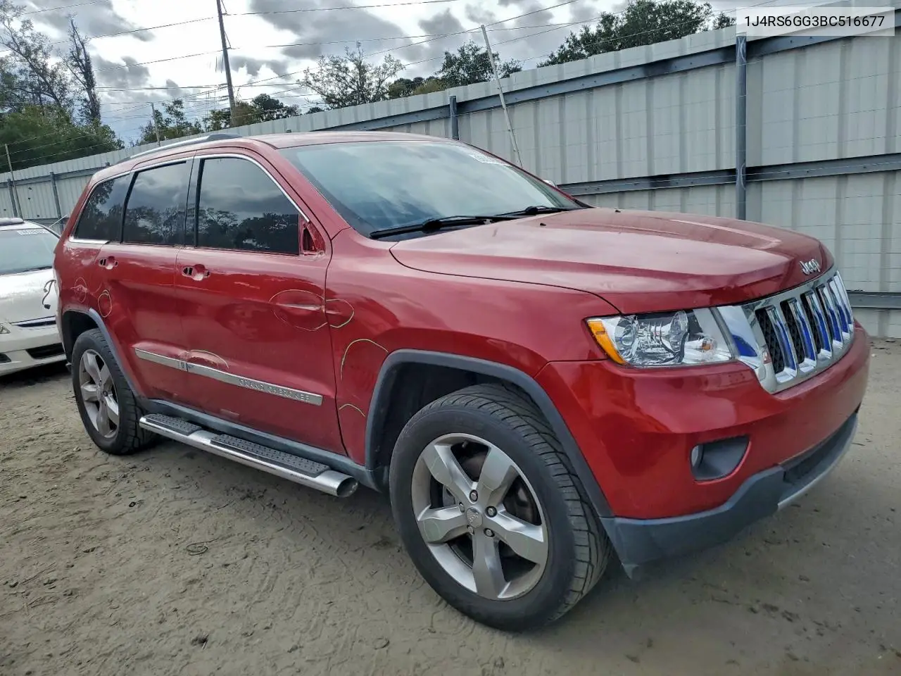 1J4RS6GG3BC516677 2011 Jeep Grand Cherokee Overland