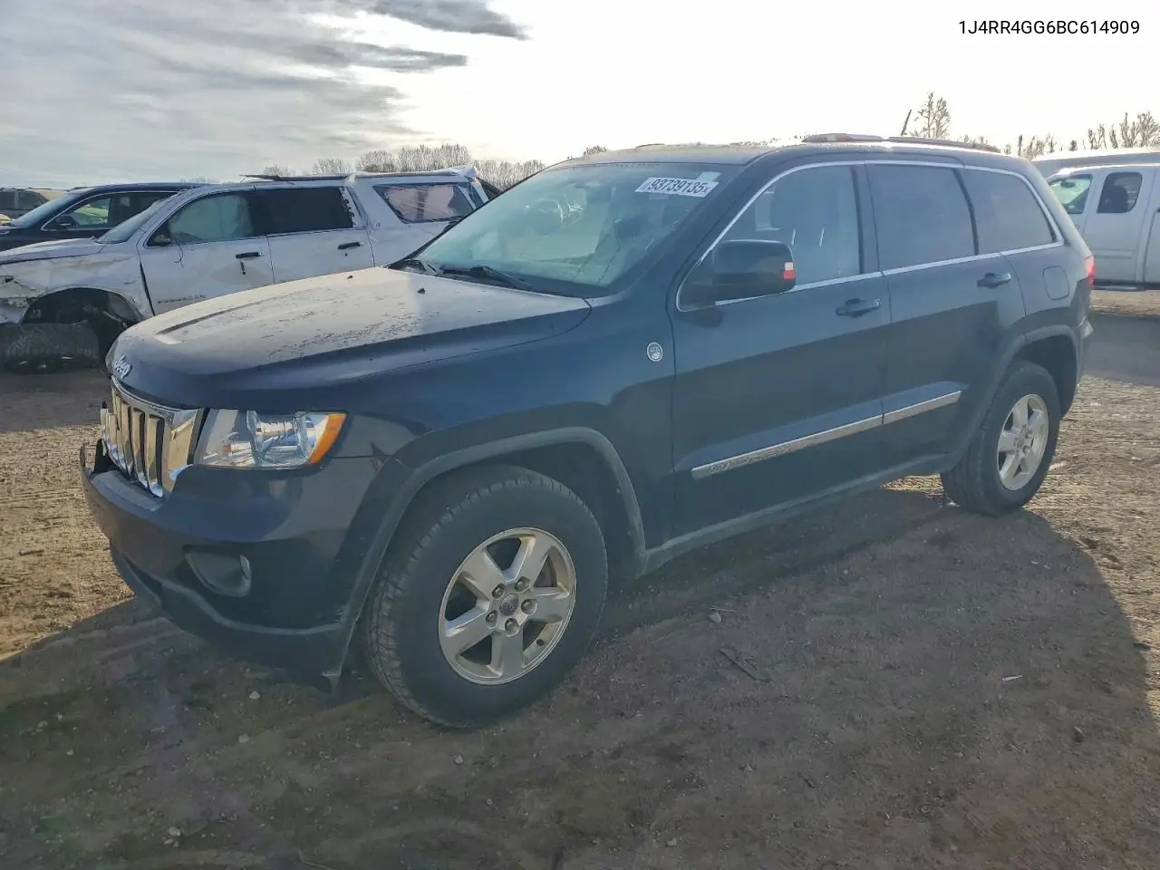 1J4RR4GG6BC614909 2011 Jeep Grand Cherokee Laredo