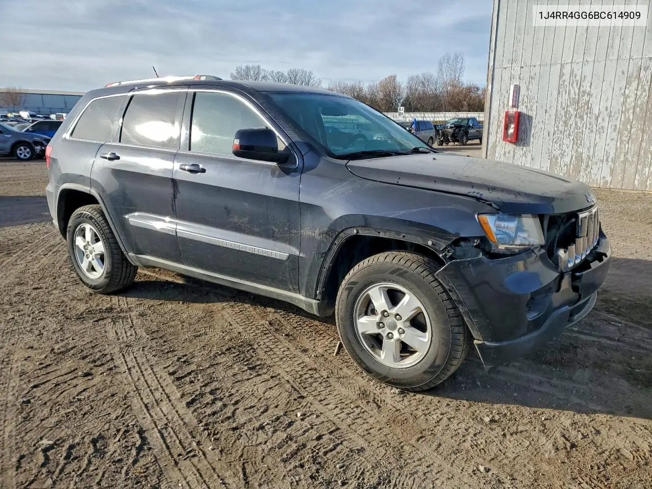 1J4RR4GG6BC614909 2011 Jeep Grand Cherokee Laredo