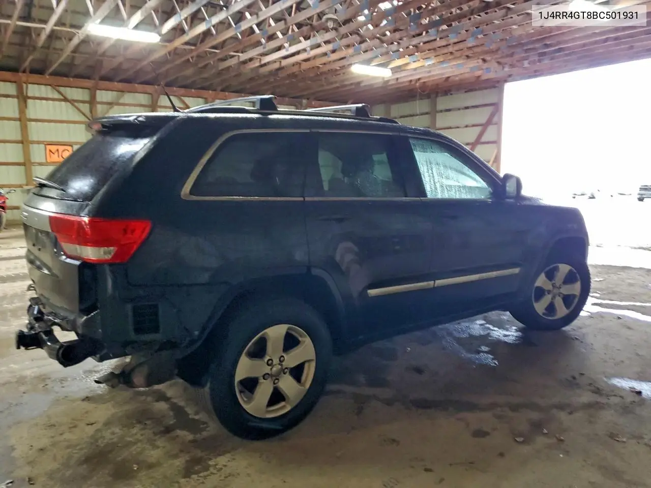 1J4RR4GT8BC501931 2011 Jeep Grand Cherokee Laredo