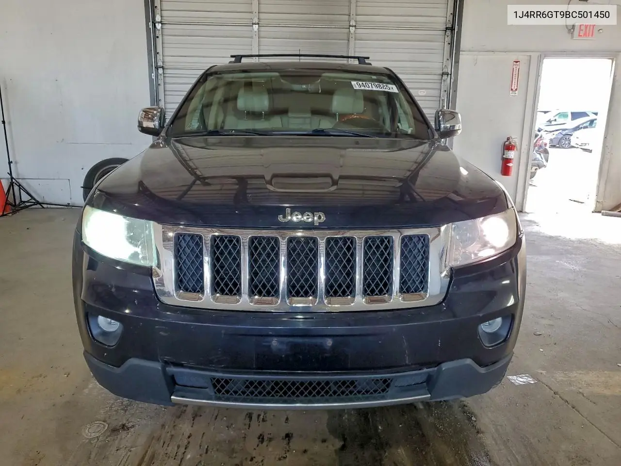 1J4RR6GT9BC501450 2011 Jeep Grand Cherokee Overland